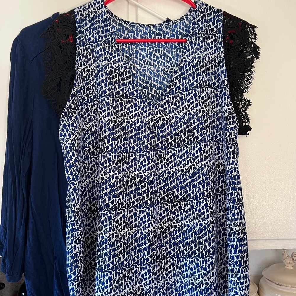 Blue and White Textured Sleeveless Tank Top